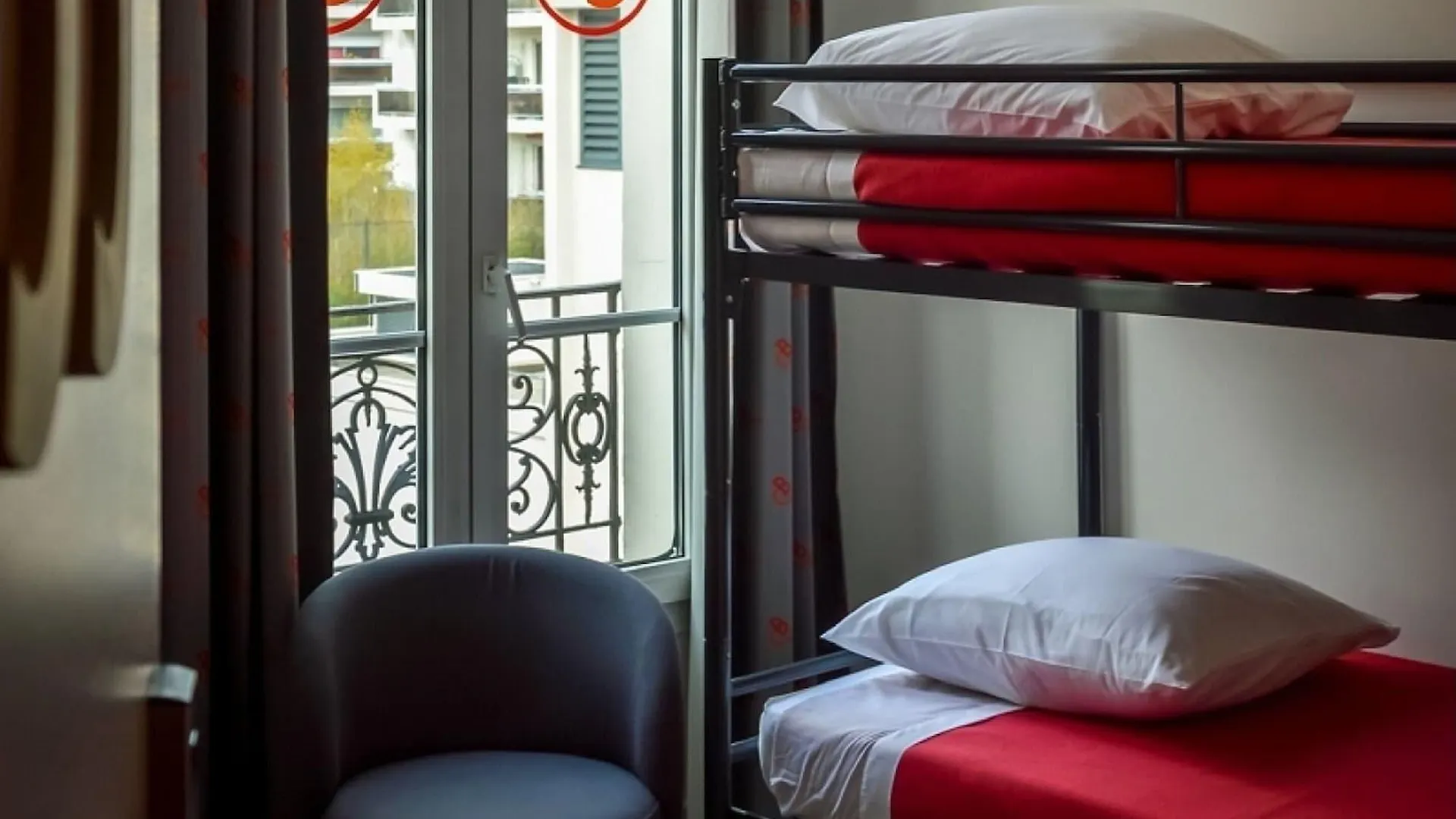 Beautiful Belleville Hotel & Hostel * Paris