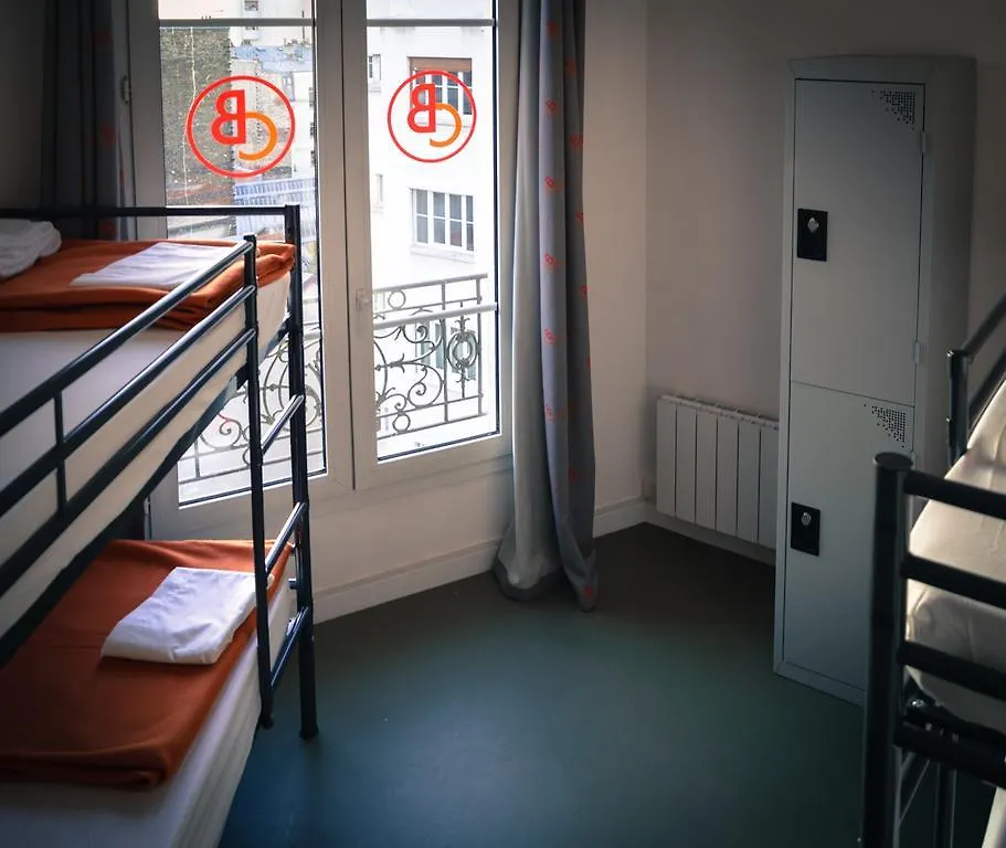 Beautiful Belleville & Hostel *